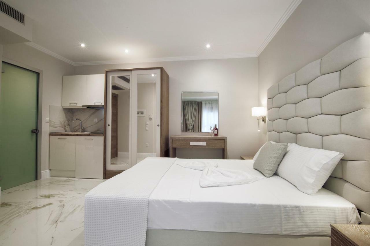 La Mer Apartments Nikiti  Bagian luar foto